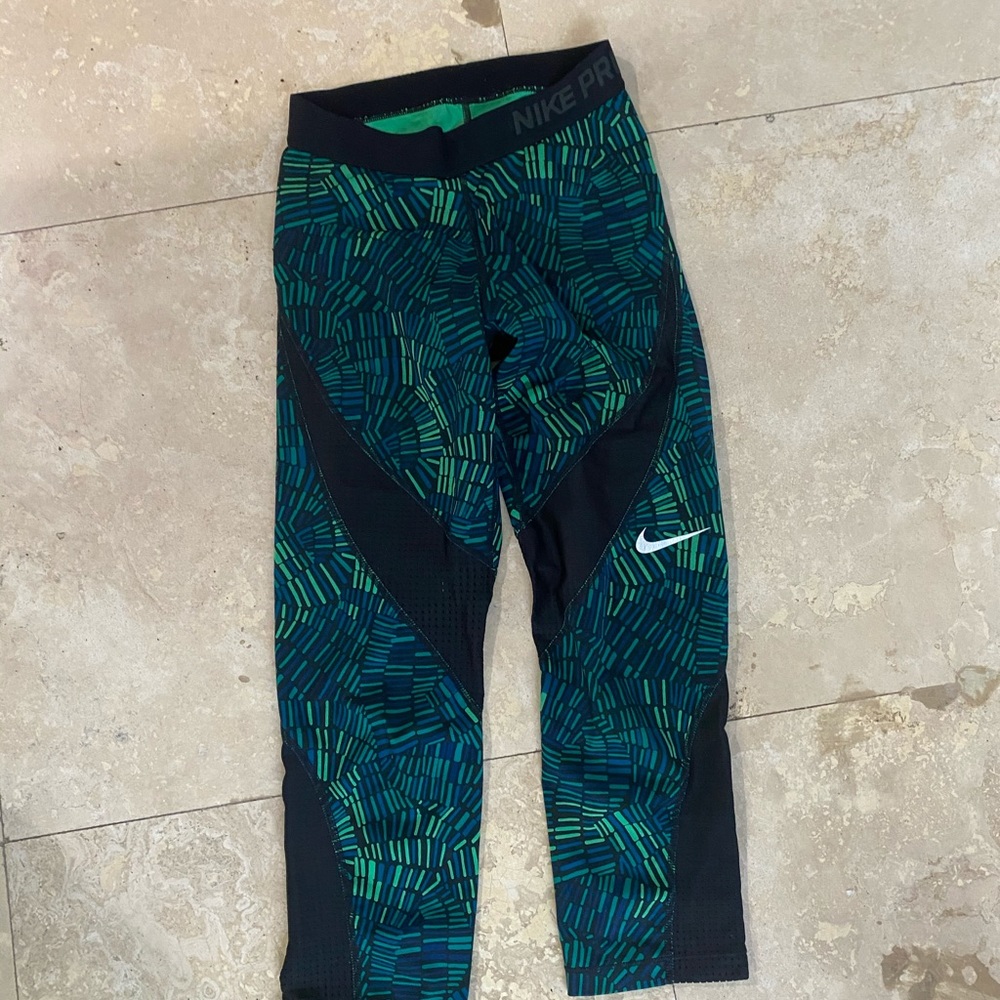 Nike leggings